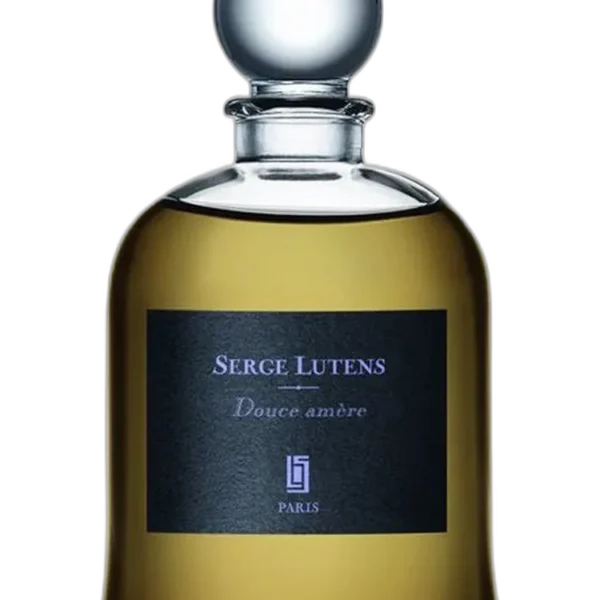 Serge Lutens Feminite Du Bois Perfume by Serge Lutens for Unisex UAE