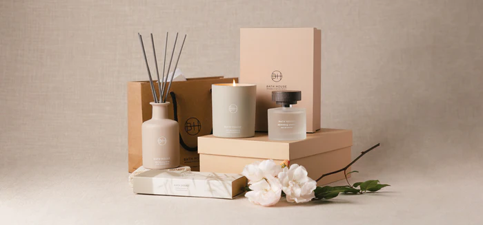 Best Corporate Perfume Gifts in Dubai: Luxury Fragrance Gifting Guide