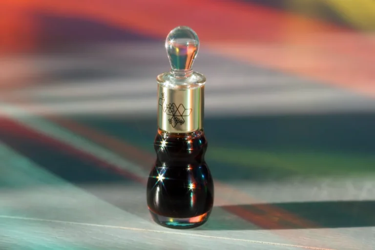 Best Perfume Oils in Dubai: Arabian Oils, Musk Oils & Oud Oils Guide