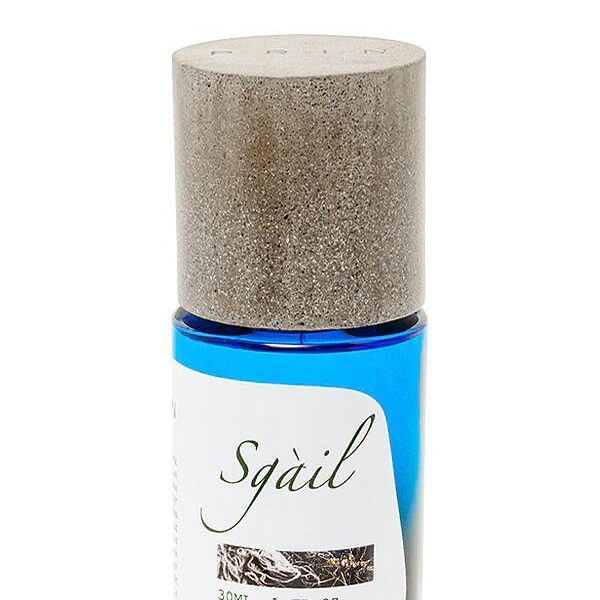 Sgàil Prin perfume bottle