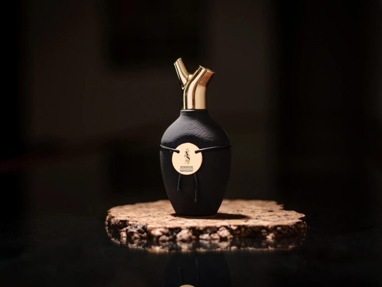 Rosewood in Mahogany Scents of Wood Perfume by Scents Of Wood for Unisex UAE