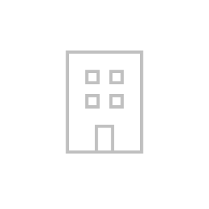 St James Of London logo