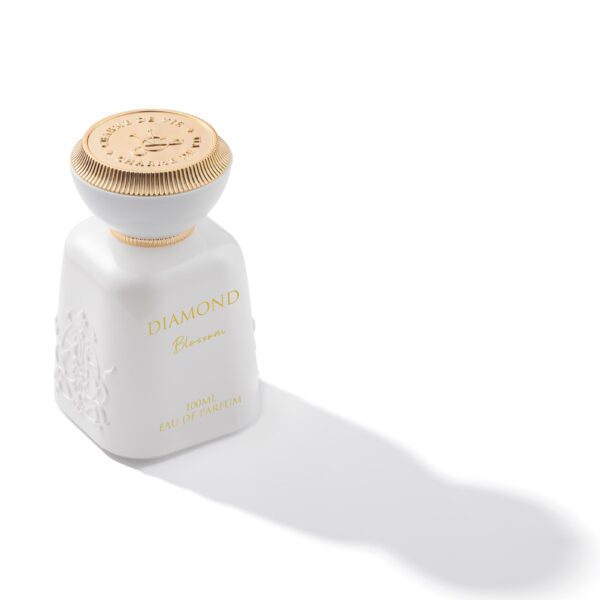 Diamond Blossom Charme de Vie perfume