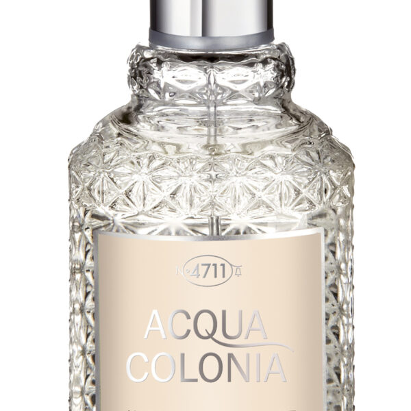 4711 Acqua Colonia Vanilla & Chestnut 4711 perfume bottle