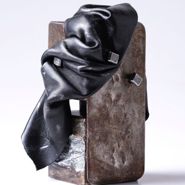 Urma Vie - Extrait de Ceaslov Adi Ale Van perfume bottle