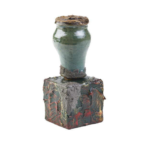 Mioritic Green Edition - Extrait de Folklore Adi Ale Van perfume bottle